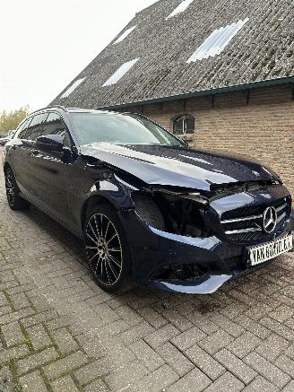 Mercedes C-klasse Estate 350 e picture 3