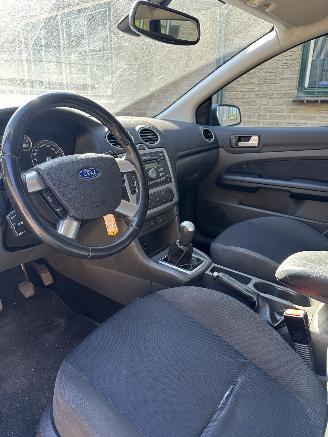 Ford Focus  picture 7