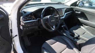 Kia Niro Kia Niro 1.6 GDi Hybrid DynamicLine picture 17