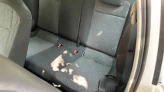 Volkswagen Up! 1.0 move up! BlueMotion picture 13