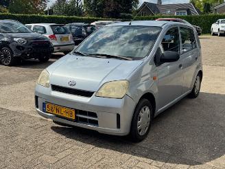 Vaurioauto  passenger cars Daihatsu Cuore AUTOMAAT ! ( inruil verkregen ) 2003/12