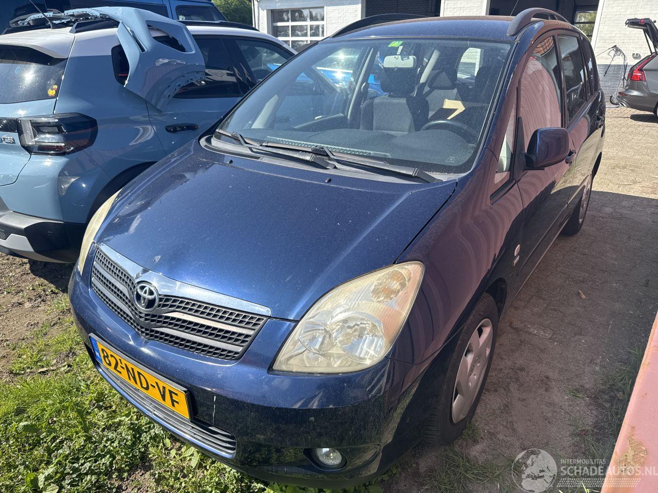 Toyota Corolla-verso 