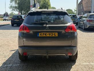 Peugeot 2008 1.2 VTi Acces. TREKHAAK | KLIMA | NAVI | CRUISE CONTROL. picture 4
