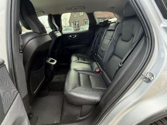 Volvo Xc-60 T4 AUTOMAAT. TREKHAAK | NAVI | KLIMA | LEER | CAMERA | picture 15