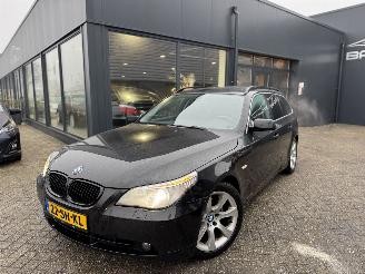 uszkodzony samochody osobowe BMW 5-serie 525i High Executive 2006/1