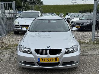 BMW 3-serie 325i High Executive picture 4