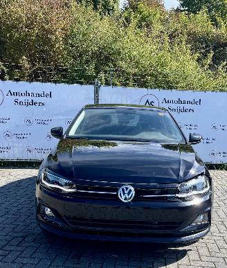 Volkswagen Polo VI Comfortline picture 2