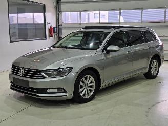 škoda osobní automobily Volkswagen Passat Comfortline PANO/DSG 2016/10