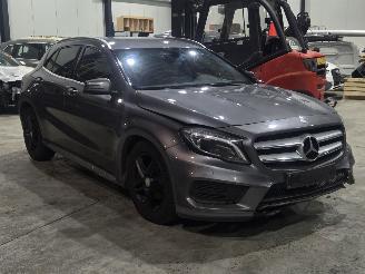 Unfallwagen Mercedes GLA 180 cdi amg pakket 2017/2
