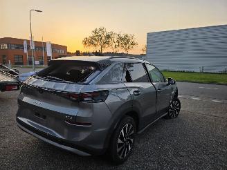 Volkswagen T-Roc 1.5 eTSI LIFE Virtual Keyless Acc Led Camera 85KW/116PK picture 5