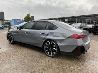 BMW i5 M60 xDrive * HUD - KAM - PANO picture 10