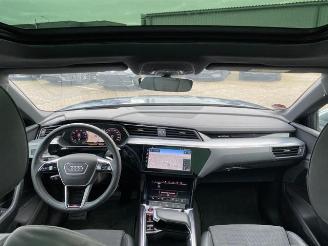 Audi E-tron S Sportback quattro *HEAD-UP - PANO -AHK* picture 17