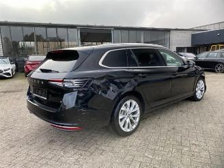 Skoda Superb Combi 1.5 TSI iV L&K *HEAD-UP - PANO-AHK* picture 10