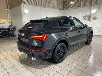 Voiture accidenté Audi Q5 Sportback 55 TFSIe quattro S line AHK/360 2023/8