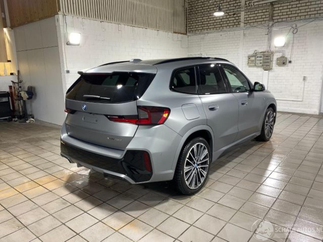 BMW X1 xDrive30e M Sport Pro PANO/HUD/AHK/H&K/NAVI
