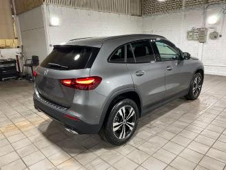 Mercedes GLA 200 Progressive Advanced PANO/KAM/NAVI picture 8