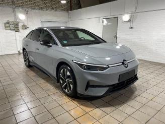 Coche accidentado Volkswagen ID.7 Pro S HUD/AHK/360/NAVI 2025/11