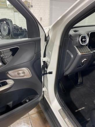 Mercedes GLC 300 4Matic AMG Line PANO/AHK/360/NAVI picture 20