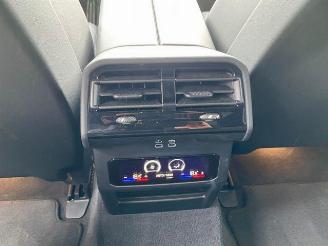 BMW i5 M60 xDrive HUD/360/H&K/NAVI picture 23