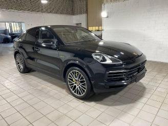 Unfallwagen Porsche Cayenne E-Hybrid Coupe CHRONO/HUD/PANO/360/AHK 2023/3