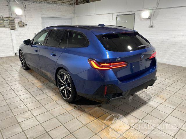 BMW i5 xDrive40 Touring M Sport Pro PANO/HUD/360/B&W
