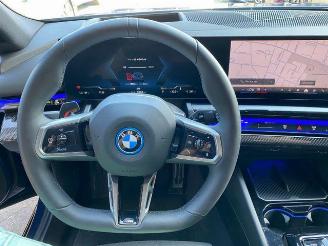 BMW i5 xDrive40 Touring M Sport Pro PANO/HUD/360/B&W picture 22