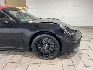 Porsche 911 Targa 4 GTS T-Hybrid PCCB/LIFT/NACHTSICHT picture 13