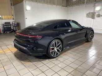 Porsche Taycan GTS CHRONO/PANO/HUD/360/BOSE/NAVI picture 2