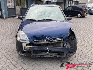 Toyota Yaris Yaris (P1), Hatchback, 1999 / 2005 1.3 16V VVT-i picture 2