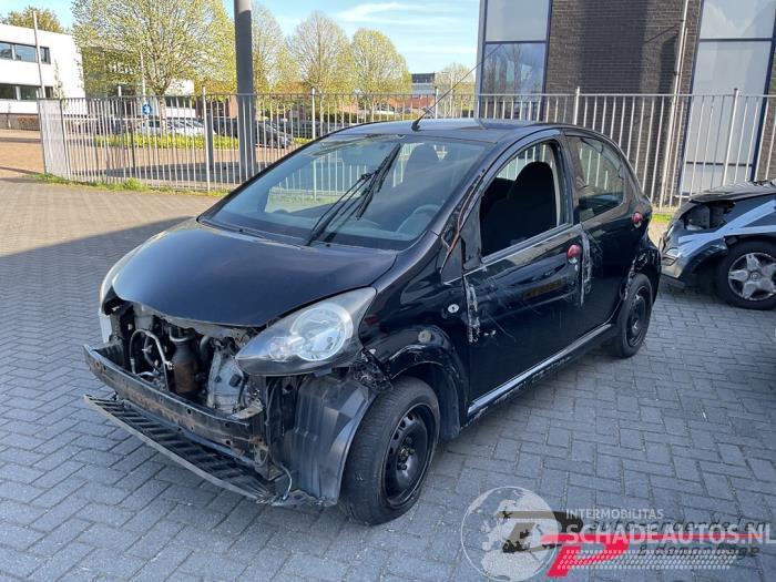 Toyota Aygo Aygo (B10), Hatchback, 2005 / 2014 1.0 12V VVT-i