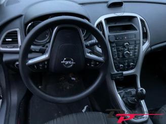 Opel Astra Astra J (PC6/PD6/PE6/PF6), Hatchback 5-drs, 2009 / 2015 1.4 16V ecoFLEX picture 10