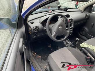 Opel Corsa Corsa C (F08/68), Hatchback, 2000 / 2009 1.0 12V Twin Port picture 8