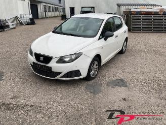 Sloopauto Seat Ibiza Ibiza IV (6J5), Hatchback 5-drs, 2008 / 2017 1.2 12V 2010/1