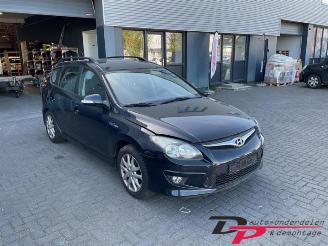 Hyundai I-30 i30 Crosswagon (WWH), Combi, 2007 / 2012 1.4 CVVT 16V picture 5