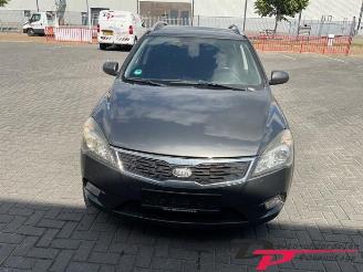  Kia Cee d Cee'd Sporty Wagon (EDF), Combi, 2007 / 2012 1.4 16V 2010/1