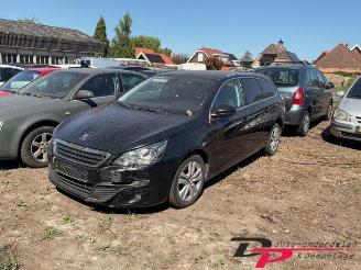 rozbiórka samochody osobowe Peugeot 308 308 SW (L4/L9/LC/LJ/LR), Combi 5-drs, 2014 / 2021 1.6 BlueHDi 120 2015/10