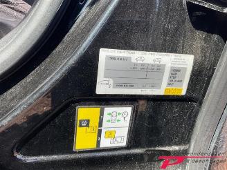 Peugeot 308 308 SW (L4/L9/LC/LJ/LR), Combi 5-drs, 2014 / 2021 1.6 BlueHDi 120 picture 12