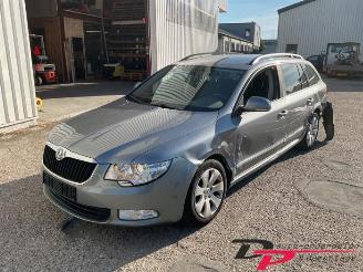 Sloopauto Skoda Superb Superb Combi (3TAC/TAF), Combi, 2009 / 2015 1.4 TSI 16V 2013/9