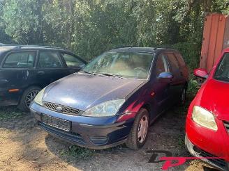 Salvage car Ford Focus Focus 1 Wagon, Combi, 1998 / 2004 1.6 16V 2003/1