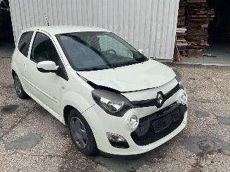 krockskadad bil auto Renault Twingo Airco Benzine 2012/10