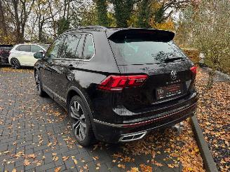 Volkswagen Tiguan Volkswagen Tiguan R-Line 4Motion Panorama AHK Camera VOL! picture 30