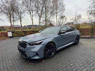 BMW M5 BMW M5 Limousine Panorama AHK HUD 720pk Ambiance START en RIJD VOL 2025/5