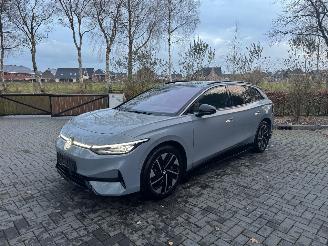 Volkswagen ID.7 Volkswagen ID.7 Tourer Pro 210 kW Panoramadach Trekhaak 360view HUD VOL picture 20