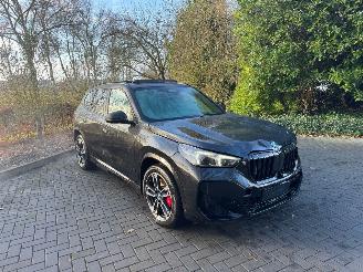 BMW X1 BMW X1 30 e xDrive M Sport PANO Trekhaak 360view HUD Start en rijd! picture 26