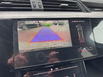 Audi E-tron Audi E-tron 55 Quattro S line Leder Trekhaak Camera VOL ! picture 27