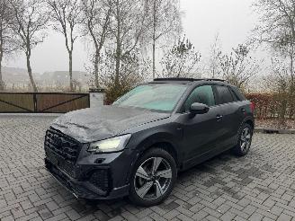 Unfallwagen Audi Q2 Audi Q2 35 TFSI S line PANO CAMERA AHK Ambiance 2025 2025/4