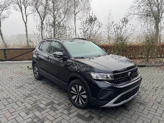 damaged passenger cars Volkswagen T-Cross Volkswagen T-Cross 1.5 TSI DSG 150ps Camera ACC 2025 VOL! 2025/4