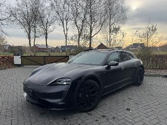 damaged passenger cars Porsche Taycan Taycan Cross Turismo 4 Panorama Camera Leder 408pk Boost 360view VOL!! 2023/9