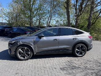 Audi Q4 Audi Q4 e-tron Sportback 40 PANO Leer Camera AHK VSONOS VOL! picture 12