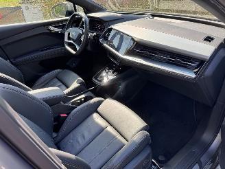 Audi Q4 Audi Q4 e-tron Sportback 40 PANO Leer Camera AHK VSONOS VOL! picture 28